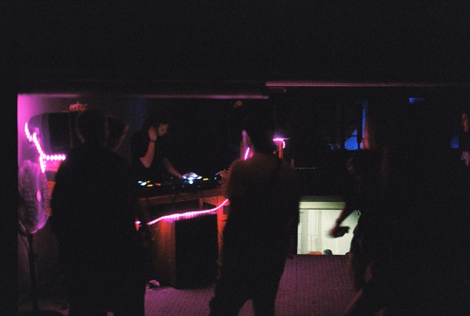 28 SOS x DUNGEON, Cofe de la Ostrava, Mycash